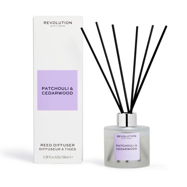 Revolution Home дифузер ароматизатор за стая Patchouli & Cedarwood Reed Diffuser